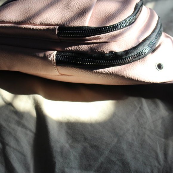 BOTTARI USA CROSS BODY BAG - Picture 4 of 6